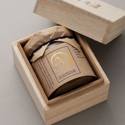 eco friendly honey label design