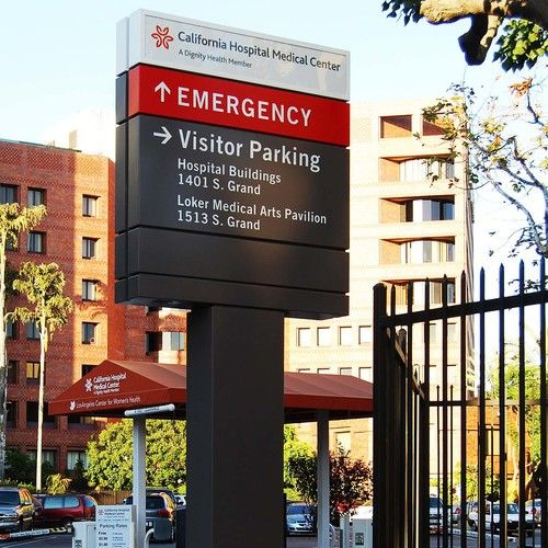 healthcare-signage-7